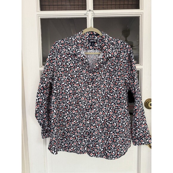 Lands' End Supima Blouse No Iron Women's Button Up Floral Shirt Navy Petite 16P - Picture 3 of 8